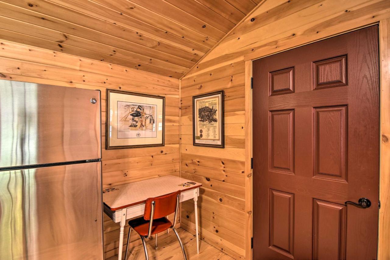Pet-Friendly Cabin With Fire Pit And River Access! Parsons Esterno foto